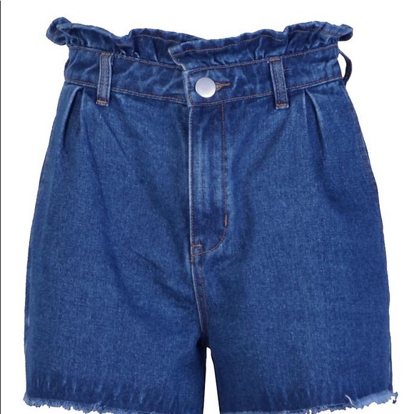 Denim High Waisted Shorts - Picture 3 of 3